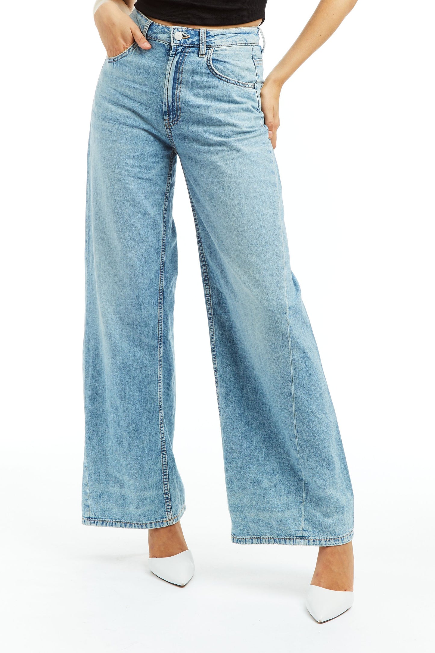 Wide Leg With Curved Outseam