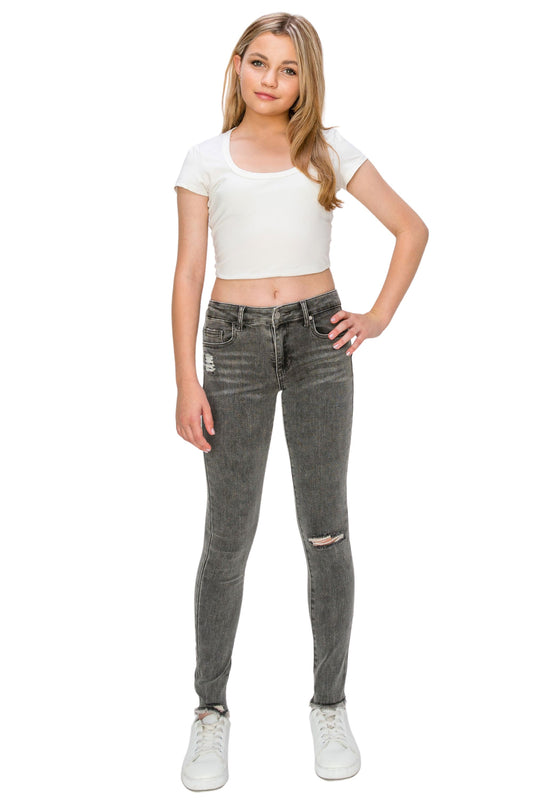 DIANE - MID RISE SKINNY WITH DESTRUCTION AND FRAY HEM