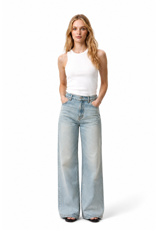 Basic Wide Leg In Light Indigo