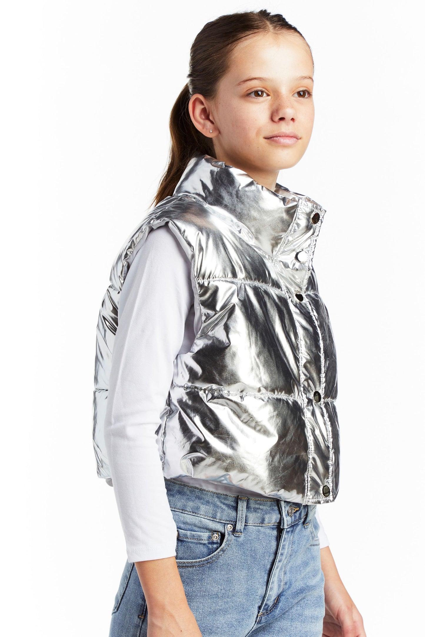 Metallic Cropped Puffer Vest With Pull Tab